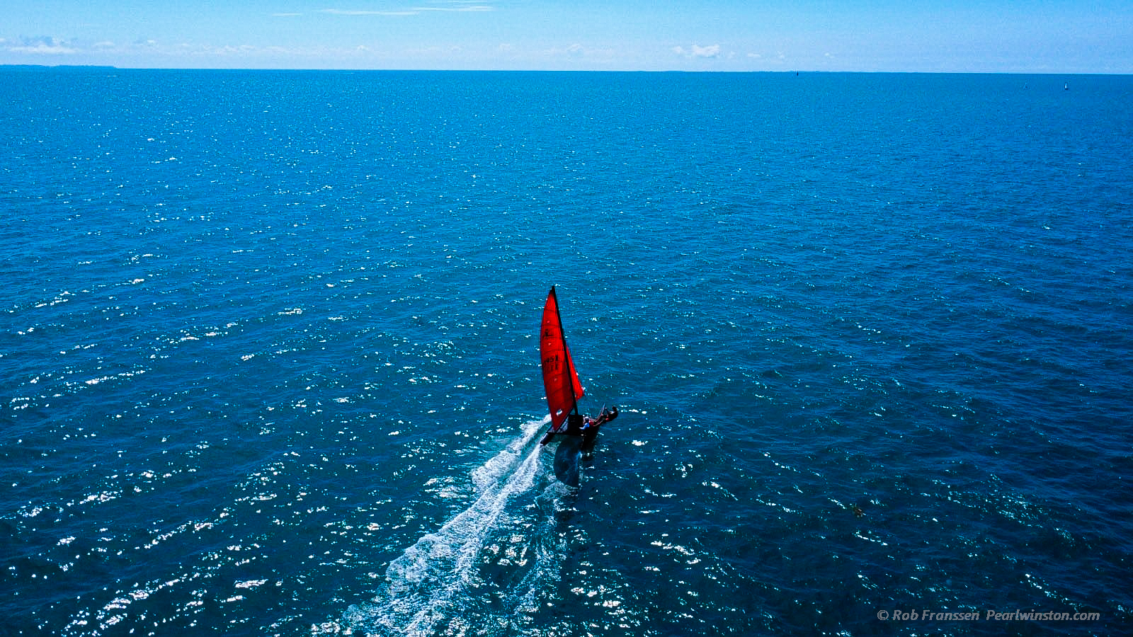 Sailor & Piano expert : Daniel Brech on his Hobie 16